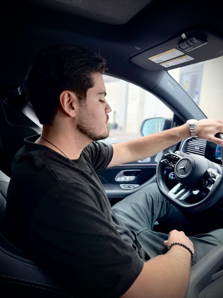 Kayque - Criador do Método 200 em 5 ganhando $280 mil por ano